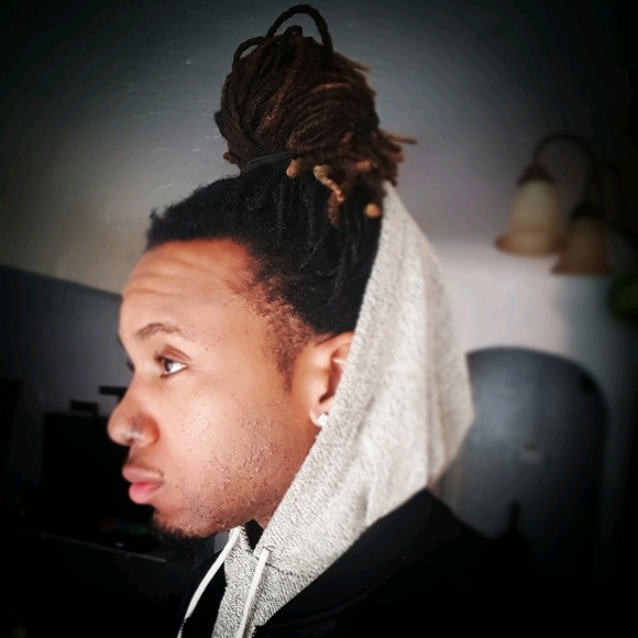 Meet your Posher, Ray - Picture 1 of 1